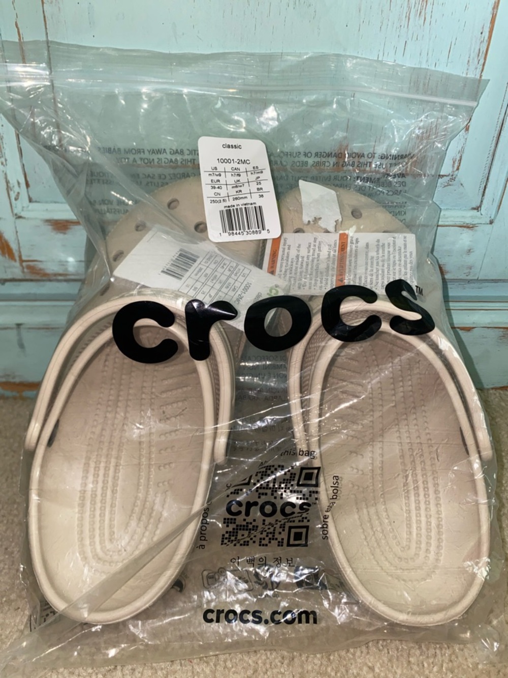 CROCS Classic Clog in Light Taupe